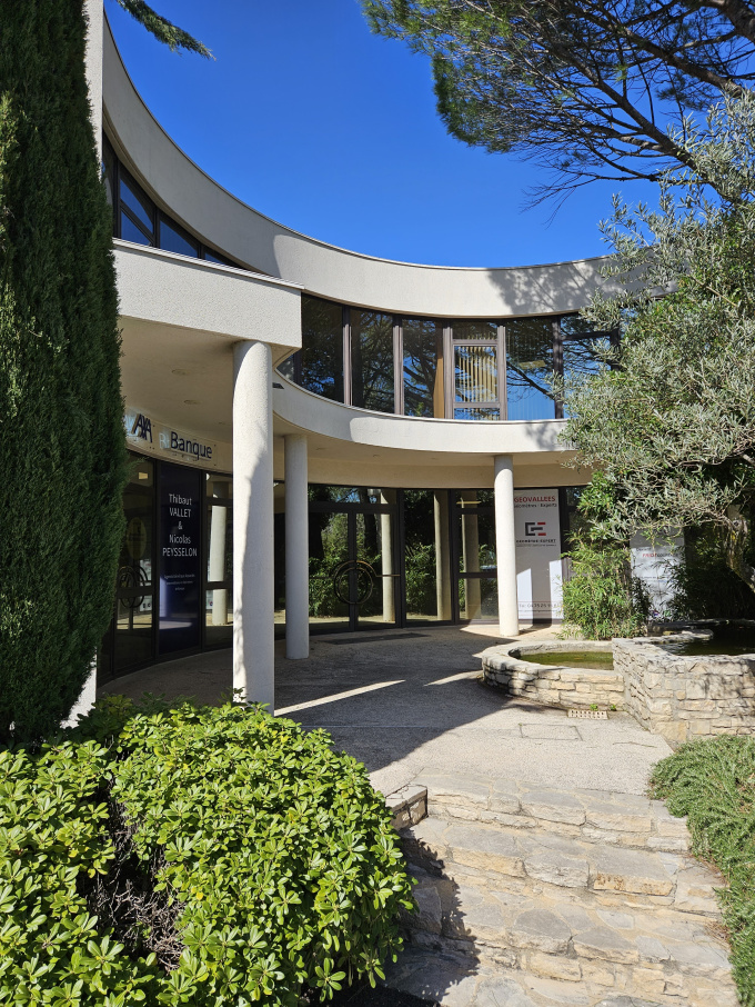 Location Immobilier Professionnel Local professionnel Crest (26400)
